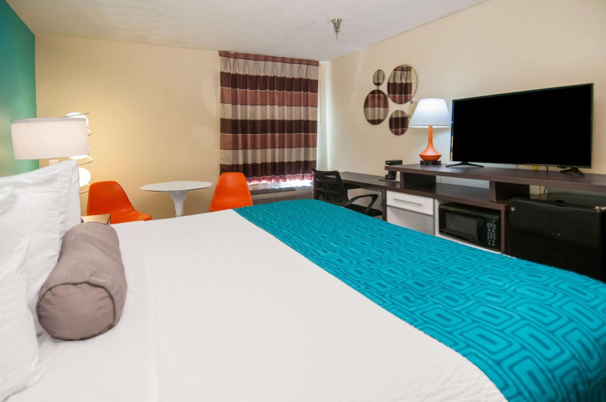 Howard Johnson By Wyndham Scott Lafayette Eksteriør bilde